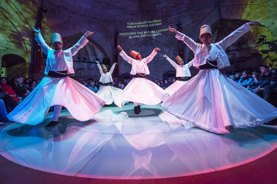 1001 Nights Traditional Entertainment Dinner Tour in Istanbul